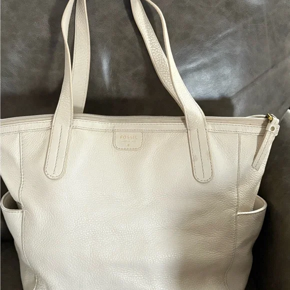 Fossil Cream Leather Tote Bag - Picture 1 of 16